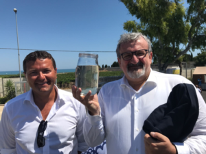 emiliano-mostra-acqua-affinatabarletta01ago2017regione-puglia