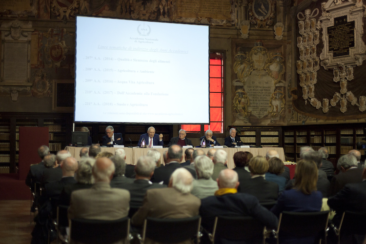 Un momento della cerimonia dello scorso 16 aprile a Bologna