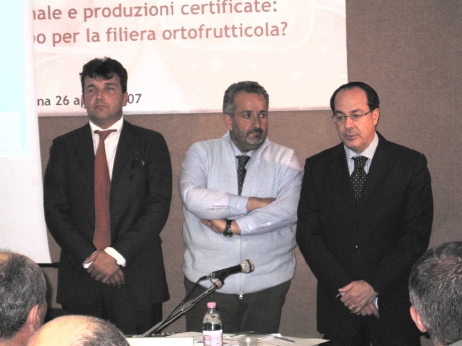 Il ministro Paolo De Castro al convegno CIVI-Italia
