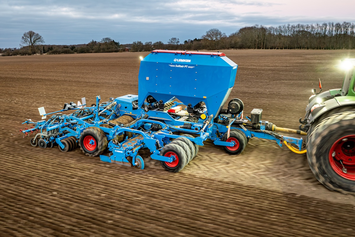 La nuova combinazione di semina Lemken Solitair PT soddisfa le esigenze degli operatori professionisti