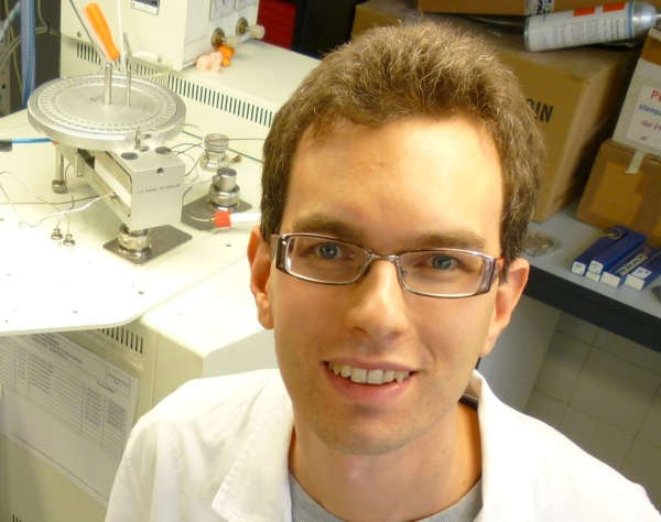 Matteo Perini, responsabile tecnico dell'unità isotopi del laboratorio chimico enologico del Centro Trasferimento Tecnologico