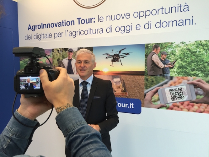 agriumbria-2016-img9326-image-line-intervista-agro-innovation-tour