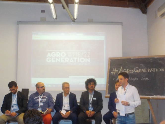 Agrogeneration: un momento del panel moderato da Cristiano Spadoni, giornalista di AgroNotizie