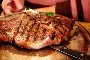 La carne alle staminali fatica a competere, in quanto a gusto, con quella tradizionale