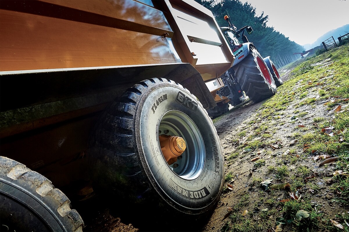 Scegli il pneumatico BKT giusto per le macchine agricole coinvolte nella raccolta del mais