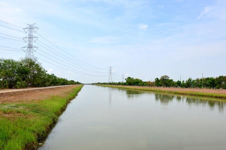 canale-irrigazione-acqua-by-tuayai-fotolia-750.jpeg