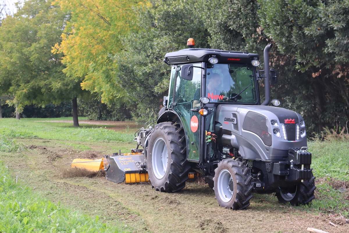 Carraro Agricube Pro V9.5 indicato per i professionisti delle colture specializzate