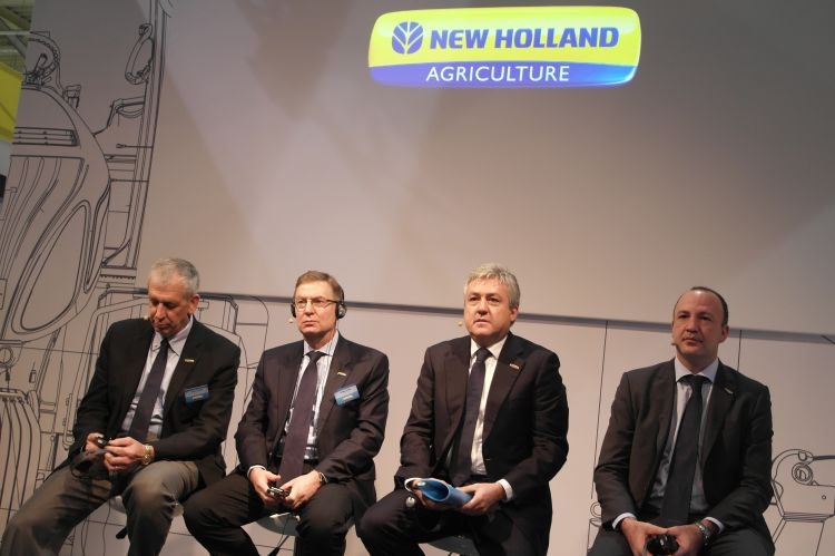 Il management New Holland durante la conferenza stampa in occasione di Agritechnica 2013