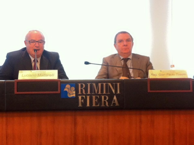 Luciano Mattarelli e Gian Paolo Tosoni al convegno di ieri organizzato da Consulenza Agricola