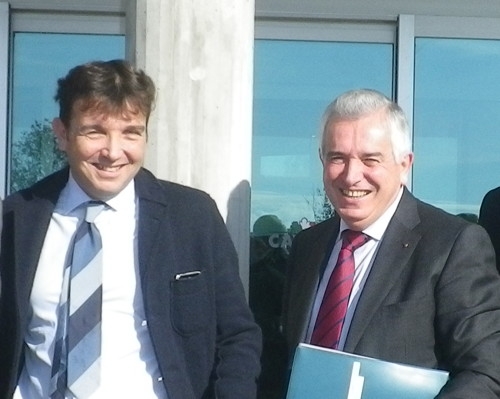 Carlo Dalmonte nuovo presidente di Caviro (a sinistra) e Secondo Ricci presidente uscente (a destra)