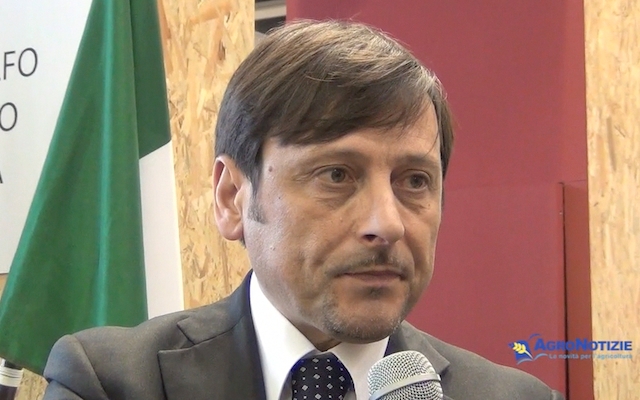 Dario Stefàno, assessore all'Agricoltura della Regione Puglia