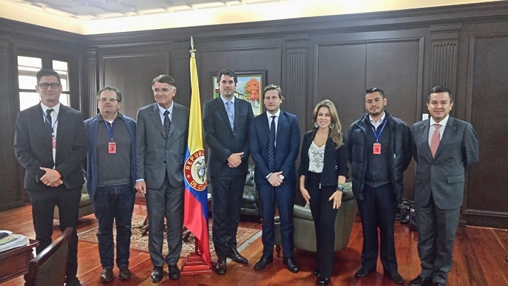 La delegazione romagnola insieme ai rappresentanti colombiani nella tappa del Macfrut in America Latina