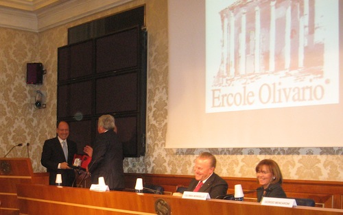 Un momento della presentazione di Ercole Olivario 2012