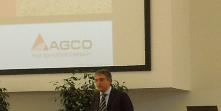 Francesco Quaranta, vice president & general manager harvesting Agco Eame e ad di Laverda S.p.A. durante i lavori 