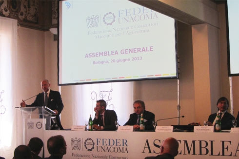 Massimo Goldoni all'assemblea generale di FederUnacoma
