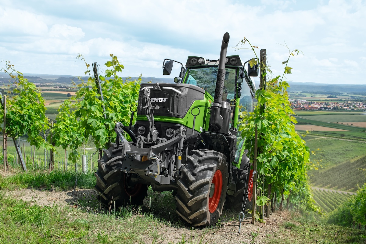 200 Vario, i trattori specializzati versatili di Fendt dedicati alla viticoltura