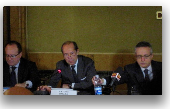 nella foto, da sinistra: Giovanni Mantovani, Ettore Riello, Mario Catania