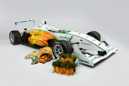 L'auto da Formula Uno che va a carote e patate