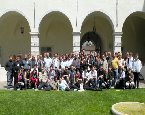 Una immagine dei partecipanti ad una delle ultime “Gare di agraria” (S. Michele all’Adige-Trento)