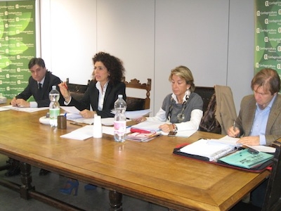 Tavolo dei relatori all'incontro per le aziende zootecniche: da sininistra Luigi Sidoli, Michela Filippi, Giovanna Parmigiani e Filippo Gasparini