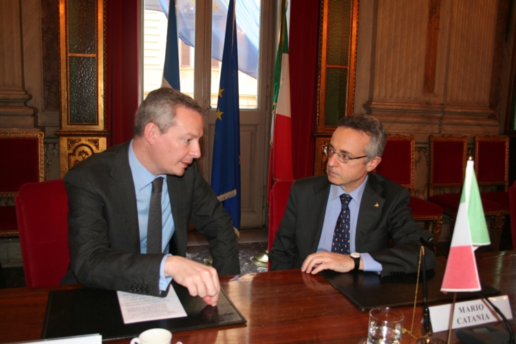 Da sinistra, il ministro francese Bruno Le Maire e il ministro al Mipaaf Mario Catania
