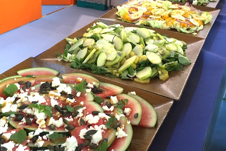 Le Insalate Wellness, in degustazione allo spazio Macfrut denominato Fruit and Fantasy Show, nell'ambito di Rimini Wellness - Presentazione del 29 maggio 2015