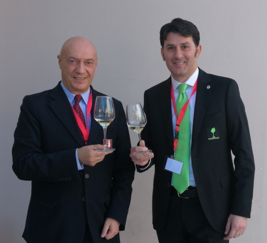 Da sinistra: Vito Intini, presidente Onav, e Davide Marotta, presidente di Assosommelier