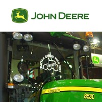 JOHN DEERE 8530, TRACTOR OF THE YEAR