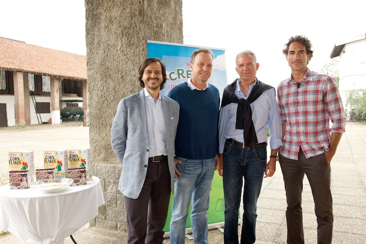 Da sinistra, i relatori: Antonio Verrastro (Kellogg), Marco Romani (Ente nazionale risi), Claudio Melano (proprietario dell’azienda agricola partecipante al progetto), Sergio Muniz (ambasciatore del progetto, honorary farmer)