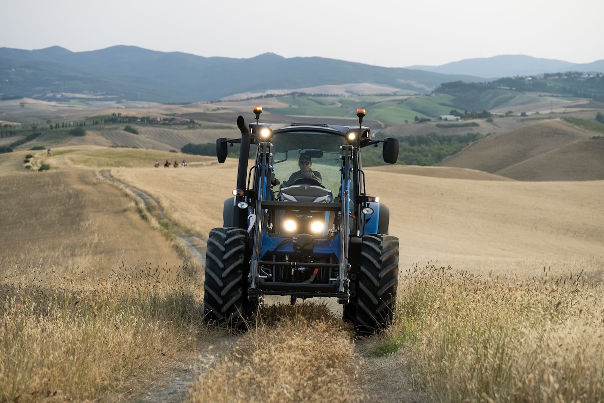 Landini 6-125 RS e Serie 6RS: potenza, comfort e tecnologia per ogni esigenza agricola