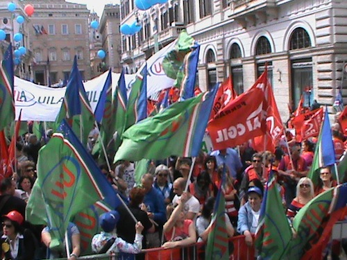 Un momento della manifestazione che si è tenuta oggi 9 maggio 2012 a Roma