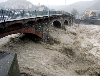 Liguria e Toscana: accumuli di 400-500 mm in meno di 6 ore