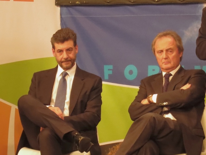 Da sinistra, Mario Guidi presidente di Confagricoltura e Aproniano Tassinari, presidente di Uncai