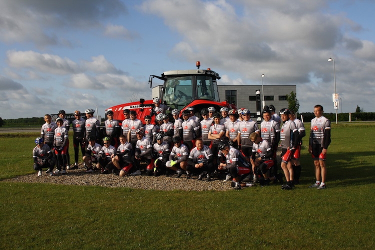 I partecipanti al Danish bike tour MF