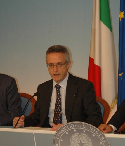 Le riforme a costo zero del ministro Catania