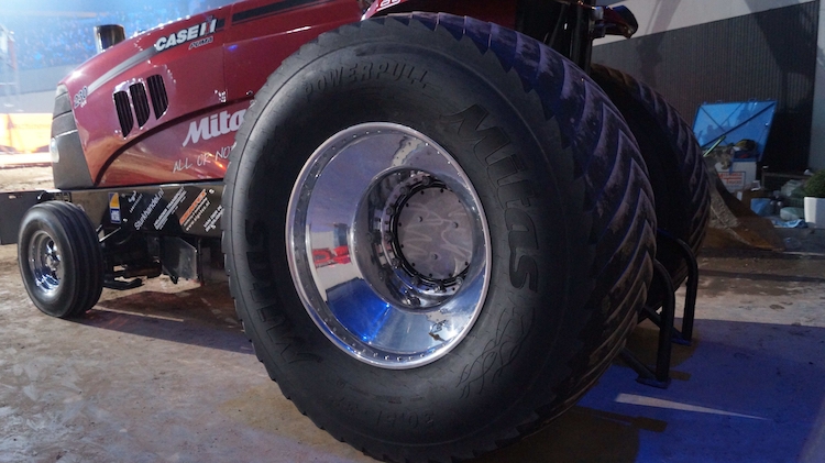 Il pneumatico Mitas Powerpull, progettato per il tractor pulling