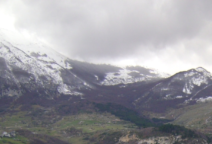 Il Monte Porrara, in provincia di Chieti. La sua falda basale sarà oggetto dei prossimi lavori di captazione idrica