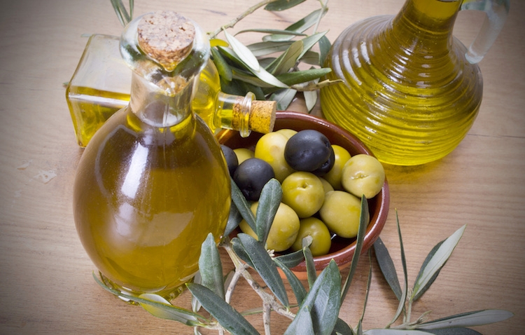 Olio di oliva, norme di diversa origine vanno in direzione opposta