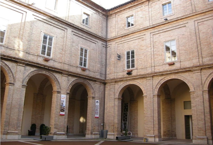 Un particolare del Palazzo del Collegio Raffaello a Urbino dove si è tenuto l'incontro tra la Regione Marche e Ismea