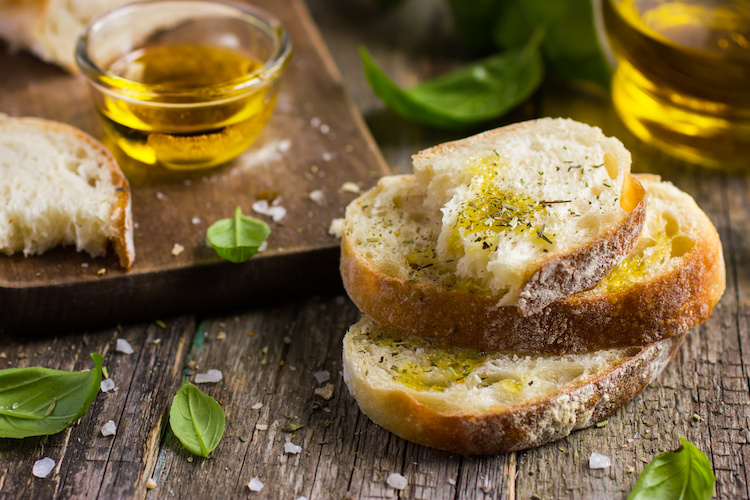 Pane e olio: la merenda sarà rilanciata dal settore con progetti di educazione e informazione al consumatore