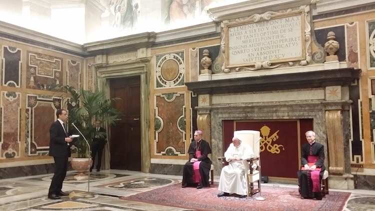 L'intervento di saluto del presidente della Coldiretti Roberto Moncalvo al Santo Padre in occasione dell'udienza per il 70esimo della fondazione