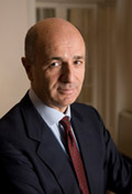 Corrado Passera, ministro allo Sviluppo economico e Infrastrutture