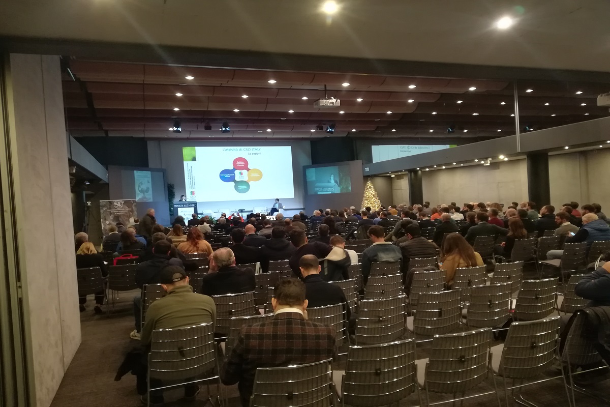 La platea del Forum di Medicina Vegetale 2022, a Bari