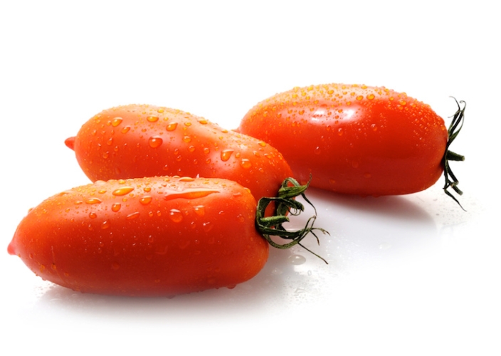 Pomodori San Marzano, sempre meno sul mercato: il protocollo prevede l'utilizzo dell'ortaggio nei ristornati della zona di origine per rilanciare la coltura