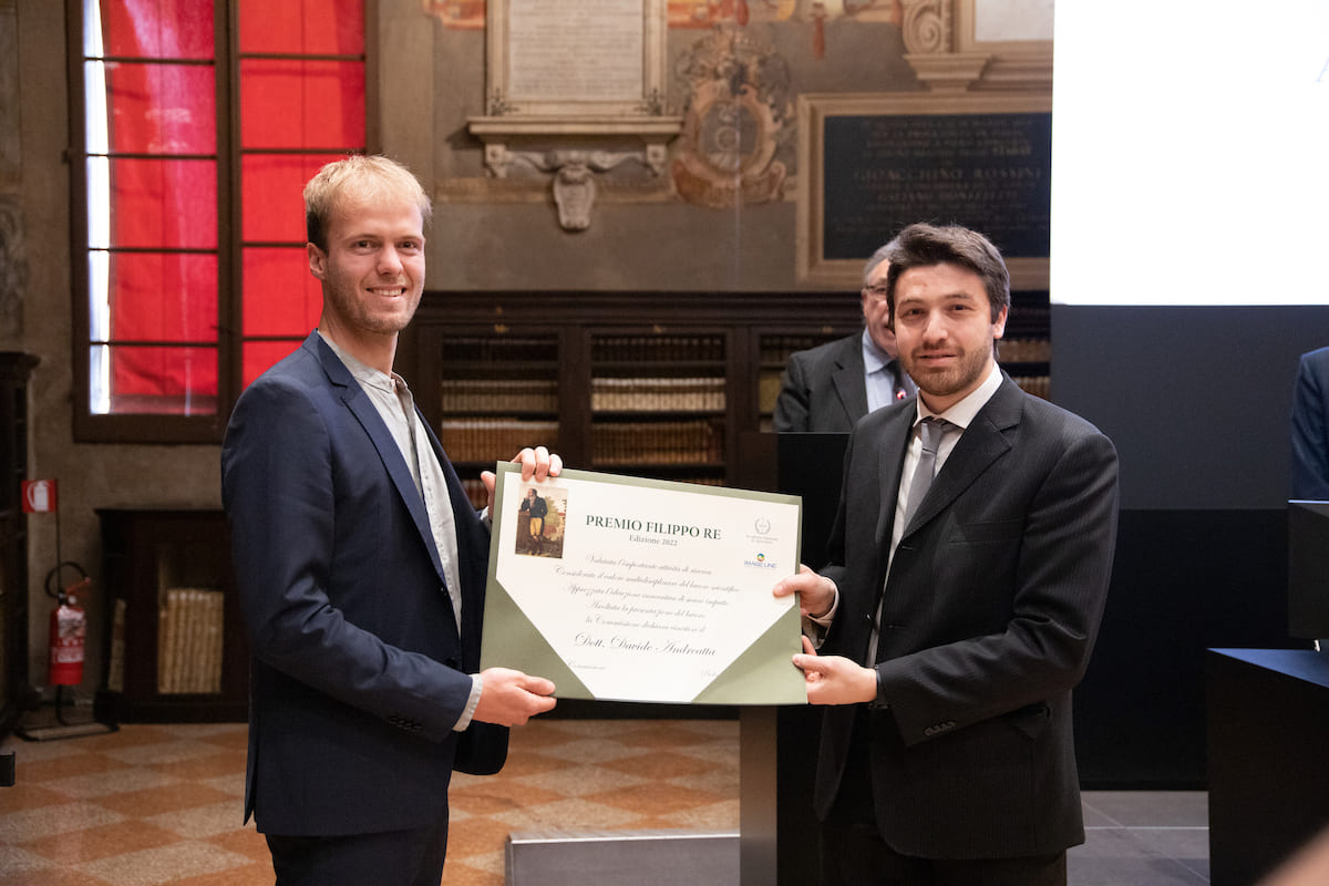 Da sinistra: il vincitore del Premio Filippo Re Davide Andreatta e Gabriele Mongardi, Education & Csr specialist di Image Line®
