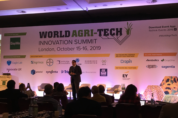Un momento dello speech di Rajan Gajaria durante il World Agri-Tech