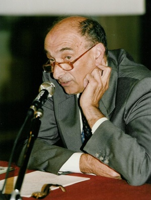 Nella foto, il professor Roberto Volpi, presidente di AEI