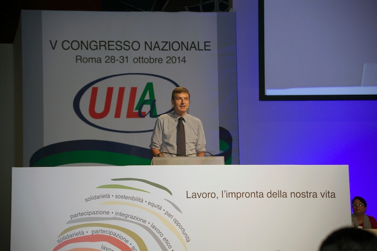 Il segretario generale Stefano Mantegazza durante il suo intervento al quinto Congresso nazionale della Uila
