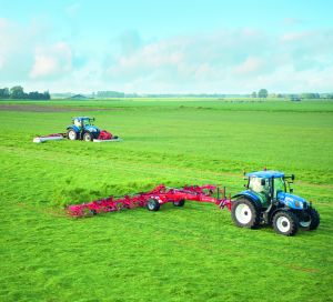 New Holland Agriculture conferma la propria strategia Tier 4B per l'intera gamma di modelli
