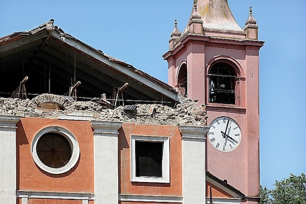 Continuano le opere di ricostruzione dopo il sisma che il 20 e 29 maggio 2012 ha colpito l'Emilia-Romagna e la Lombardia